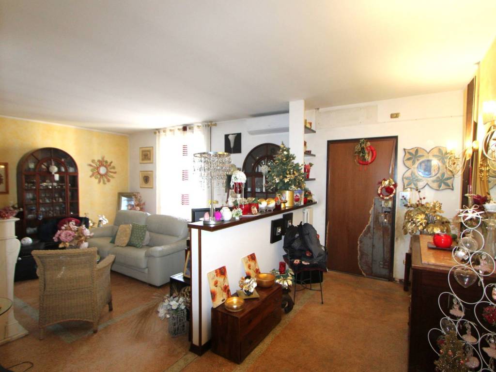 Appartamento a Valsamoggia in Via Magazzino - Foto 2