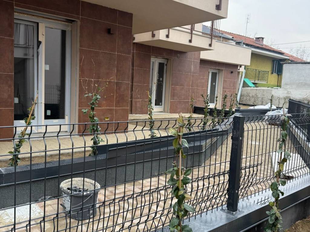 Appartamento a Grugliasco in Via Gerolamo Olevano, 30 - Foto 2