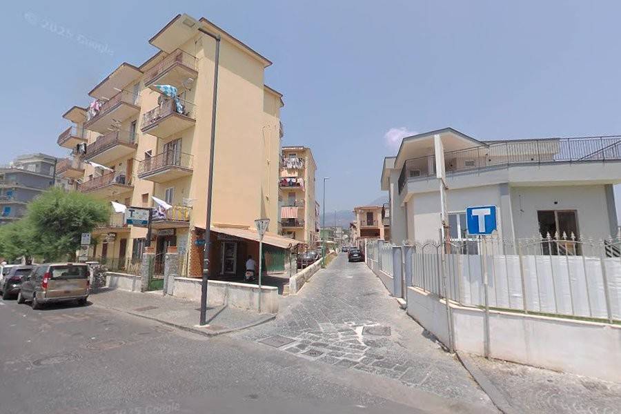 Box / garage a Torre del greco in Via Litoranea, 30 - Foto 3