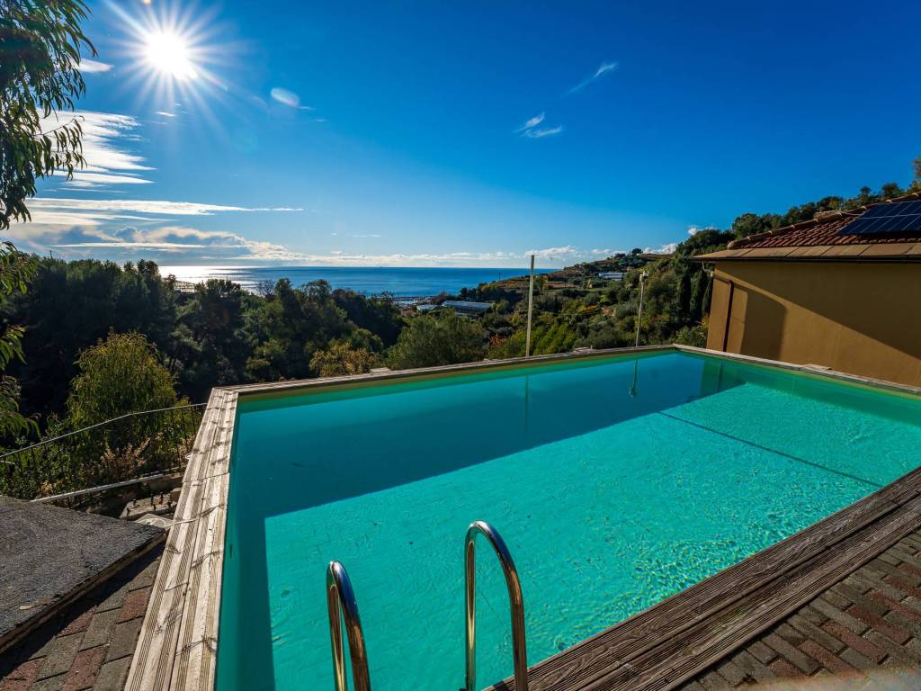 Villa a Cipressa in Regione Aregai - Foto 3