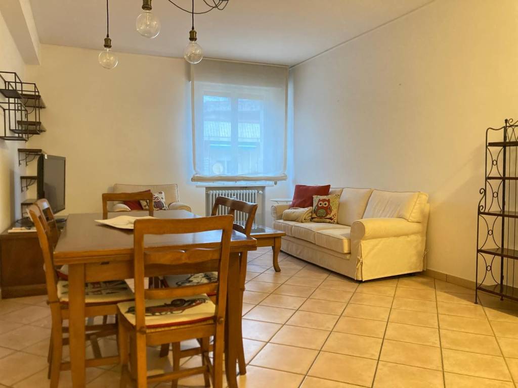 Appartamento a Mantova in Via Generale Giuseppe Tellera, 6 - Foto 2