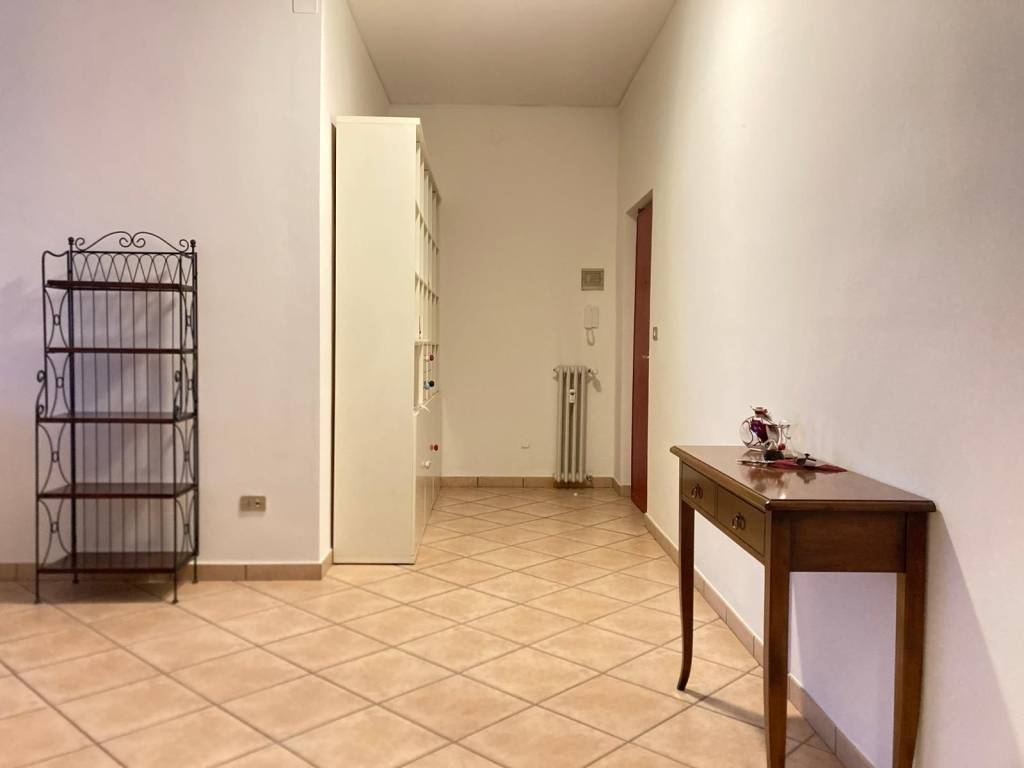 Appartamento a Mantova in Via Generale Giuseppe Tellera, 6 - Foto 3