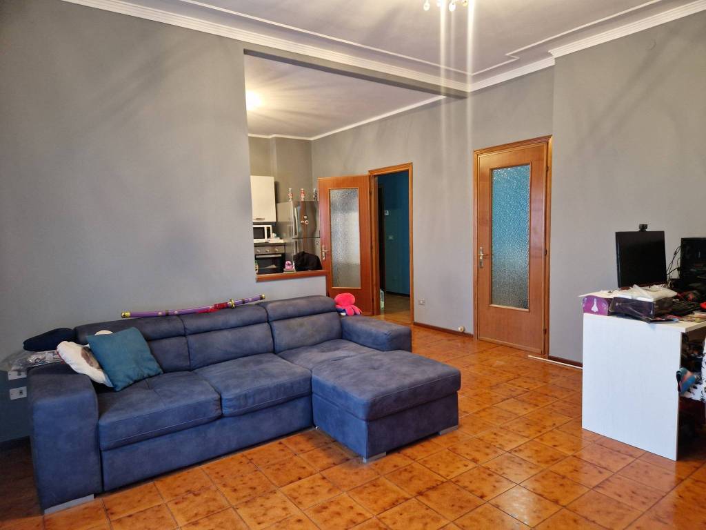 Appartamento a Goito in Via Vincenzo Bellini - Foto 4