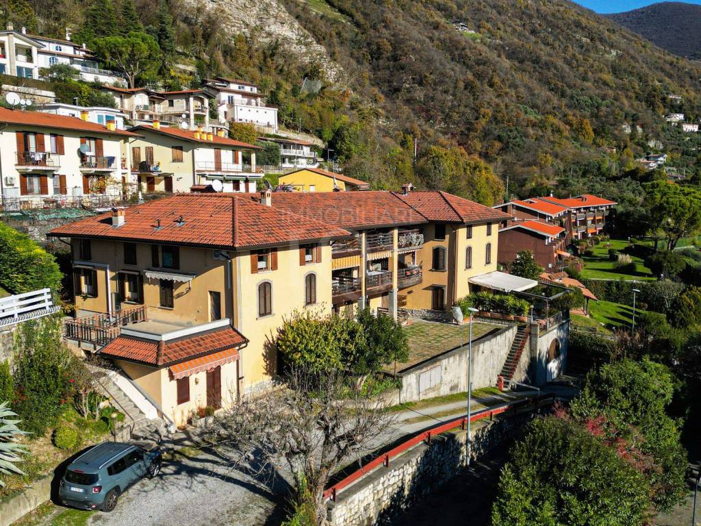 Appartamento a Predore in Via Clogna, 4 - Foto 2
