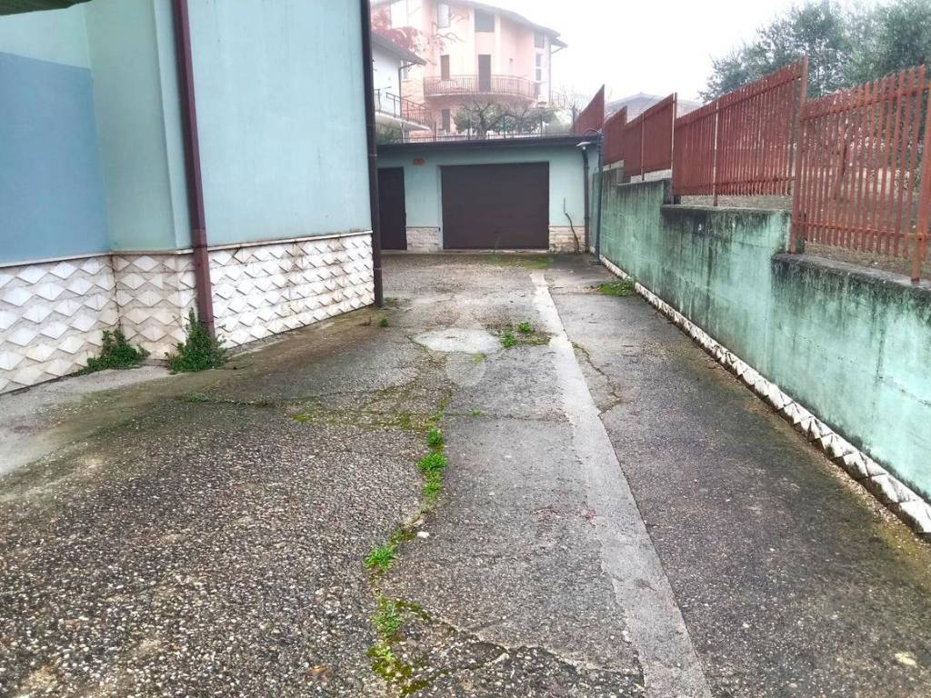 Appartamento a Venticano in VIA GENERALE DELLA CHIESA - Foto 3