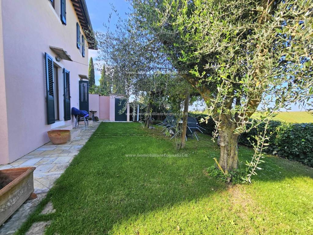 Casa indipendente a San gimignano in Località San Benedetto - Foto 2