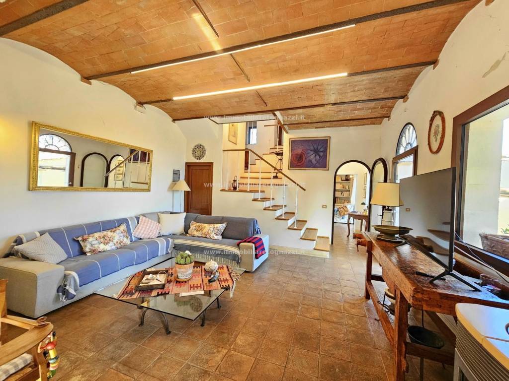 Casa indipendente a San gimignano in Località San Benedetto - Foto 3
