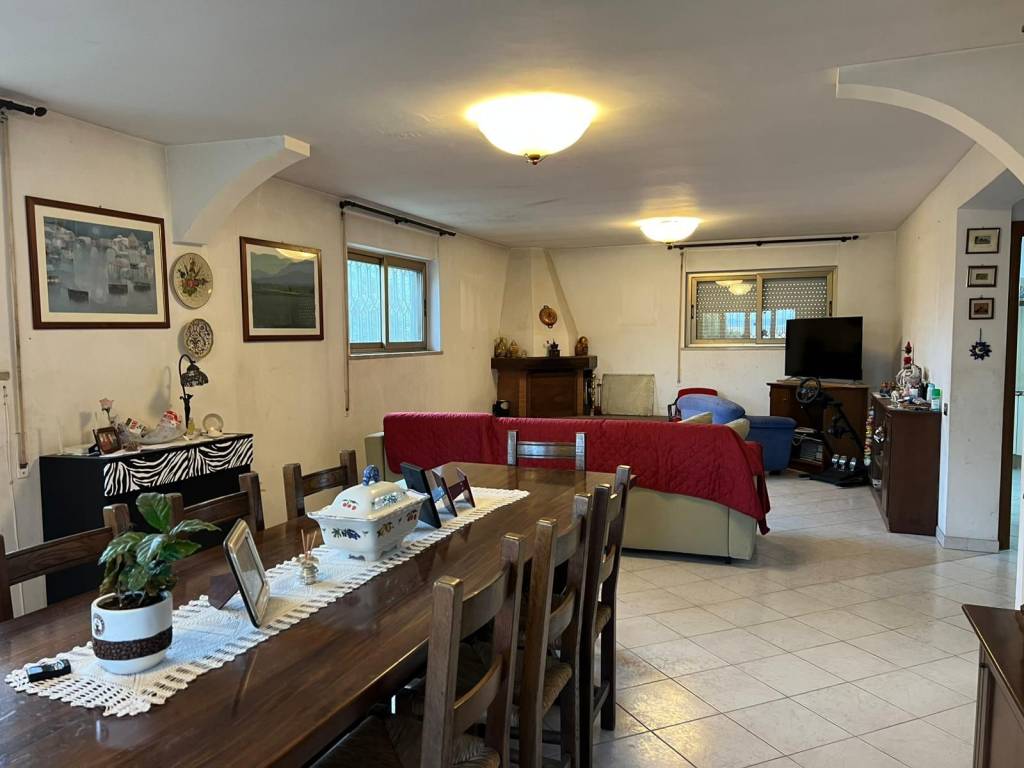 Villa a Fiumicino in Via di Praia a Mare - Foto 5