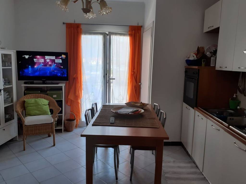 Appartamento a Albenga in Carducci - Foto 5