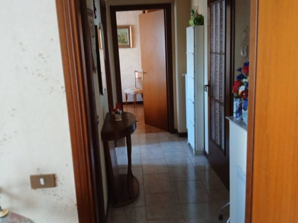 Appartamento a Viterbo in Strada Provinciale Cassia Cimina - Foto 2