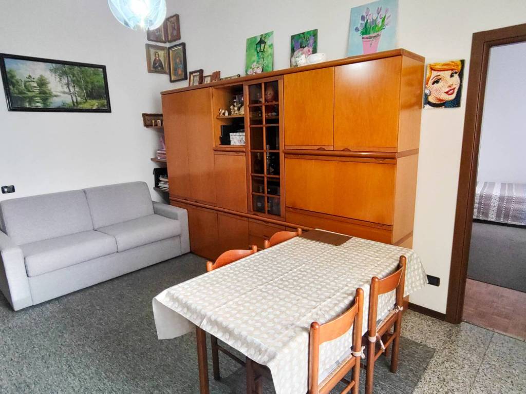 Appartamento a Asso in Via Giuseppe Garibaldi, 18 - Foto 4