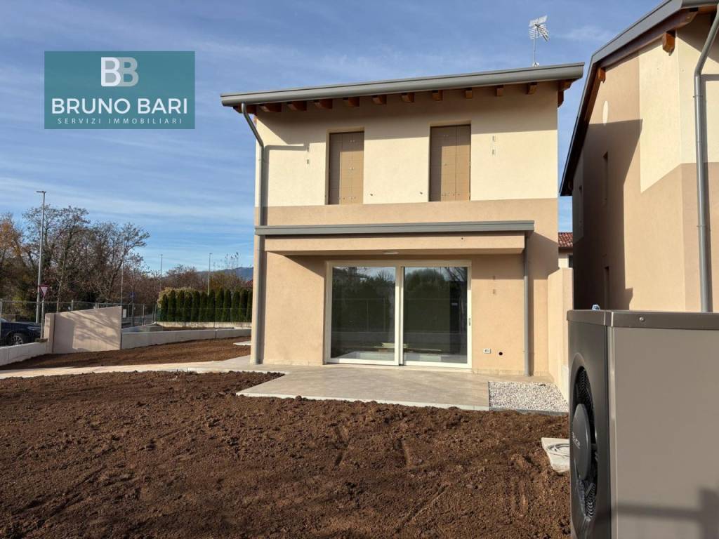 Casa indipendente a Roveredo in piano in Via San Antonio - Foto 3