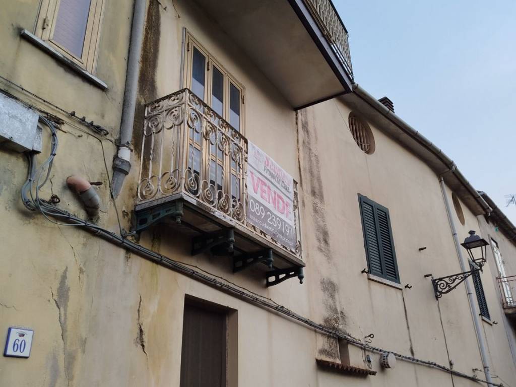 Appartamento a Giffoni valle piana in Via Giovanni Marano, 58 - Foto 2