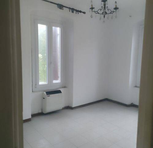 Villetta a schiera a Sarzana in Viale Giuseppe Mazzini 235 - Foto 3