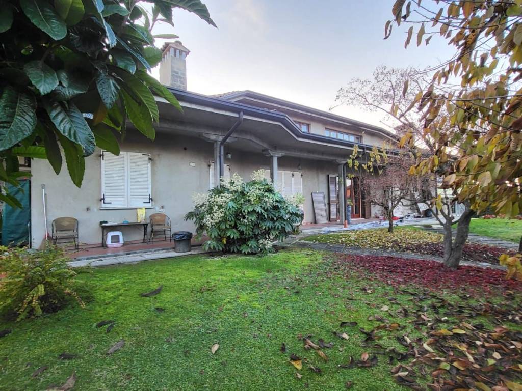 Villa a Suzzara - Foto 2