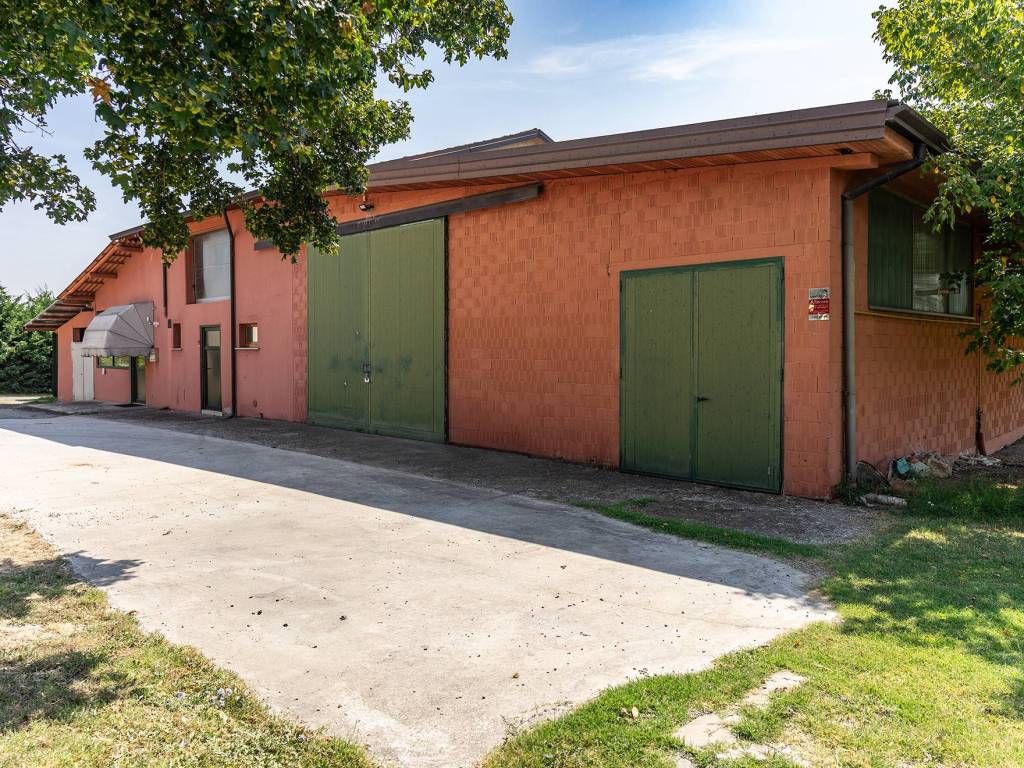 Immobile a Reggio emilia in Via Dante Freddi - Foto 3