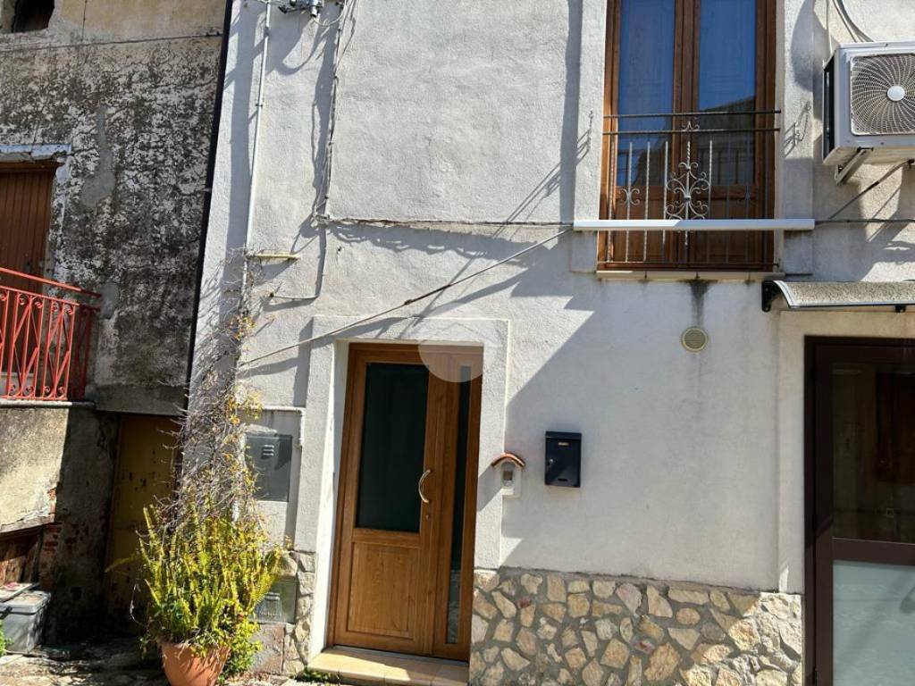 Casa indipendente a Cosenza in Via Interna, 87 - Foto 3