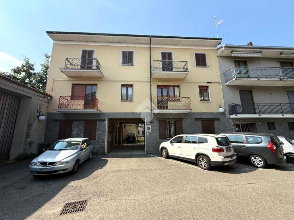 Appartamento a Trecate in Via Benedetto Cairoli, 5 - Foto 3