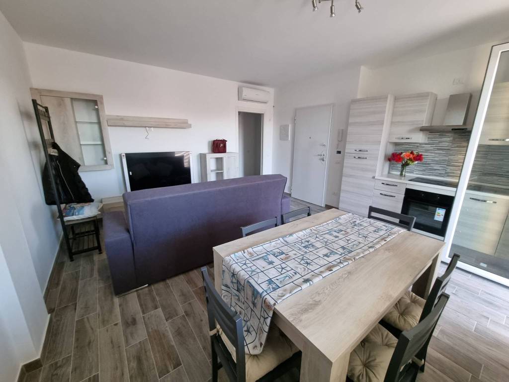 Appartamento a Castagneto carducci in Via Vincenzo Bellini - Foto 3