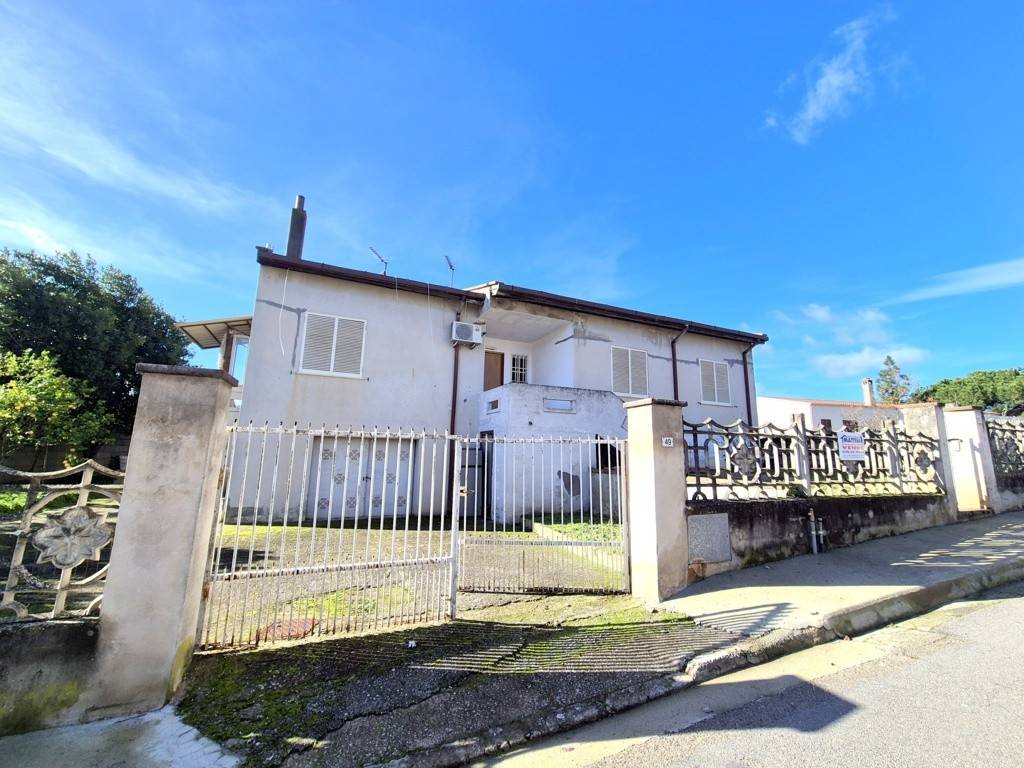 Villa a Narcao in Via Vittorio Veneto - Foto 2