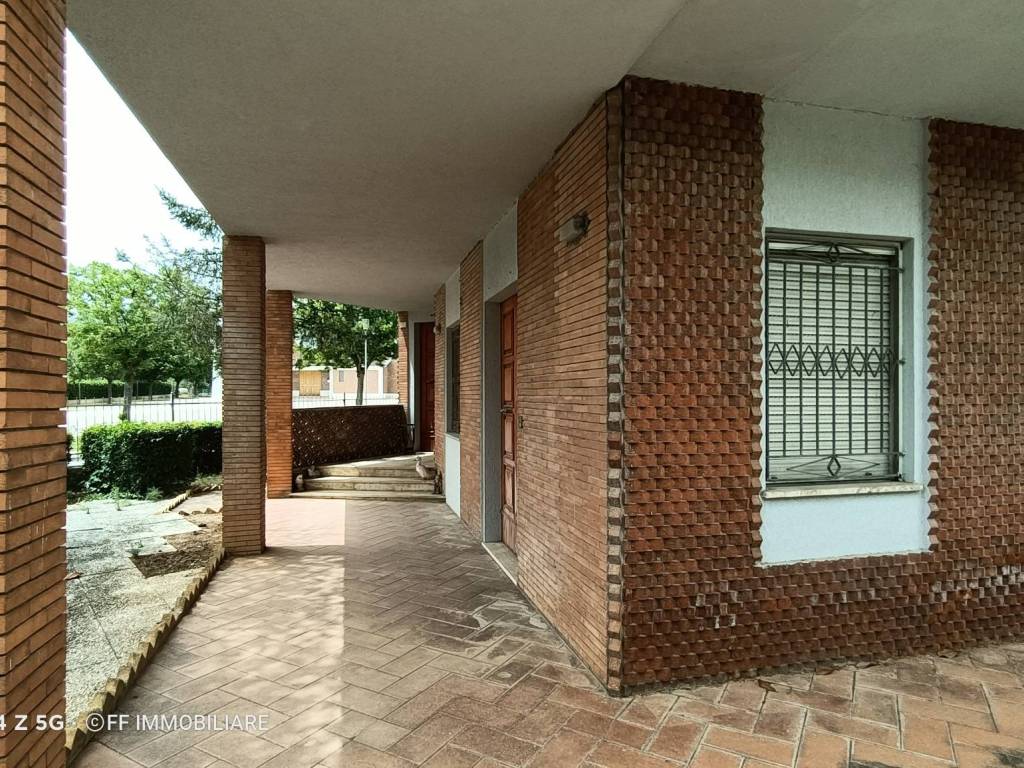 Villa a Treia in Contrada Schito - Foto 2