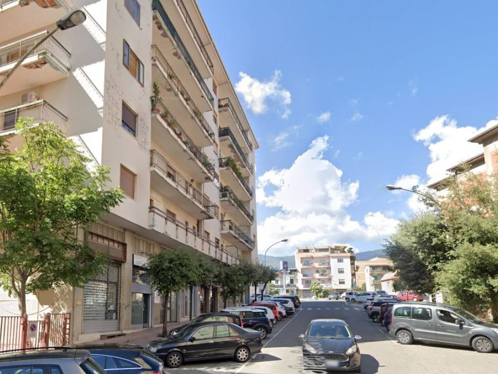 Immobile a Lamezia terme in Via Cristoforo Colombo, 4 - Foto 2