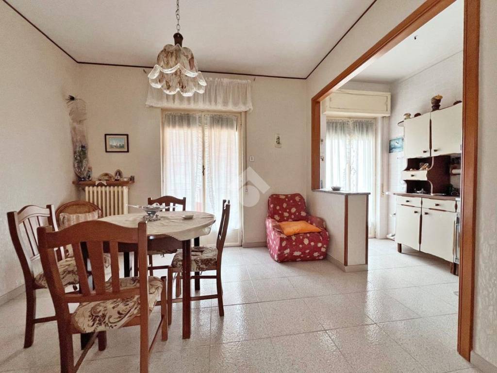 Appartamento a Foggia in Viale Cristoforo Colombo, 114 - Foto 4