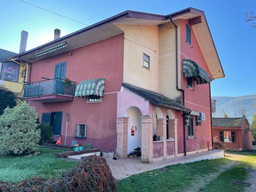 Villa a Ceccano in Via Colle Ceci - Foto 4