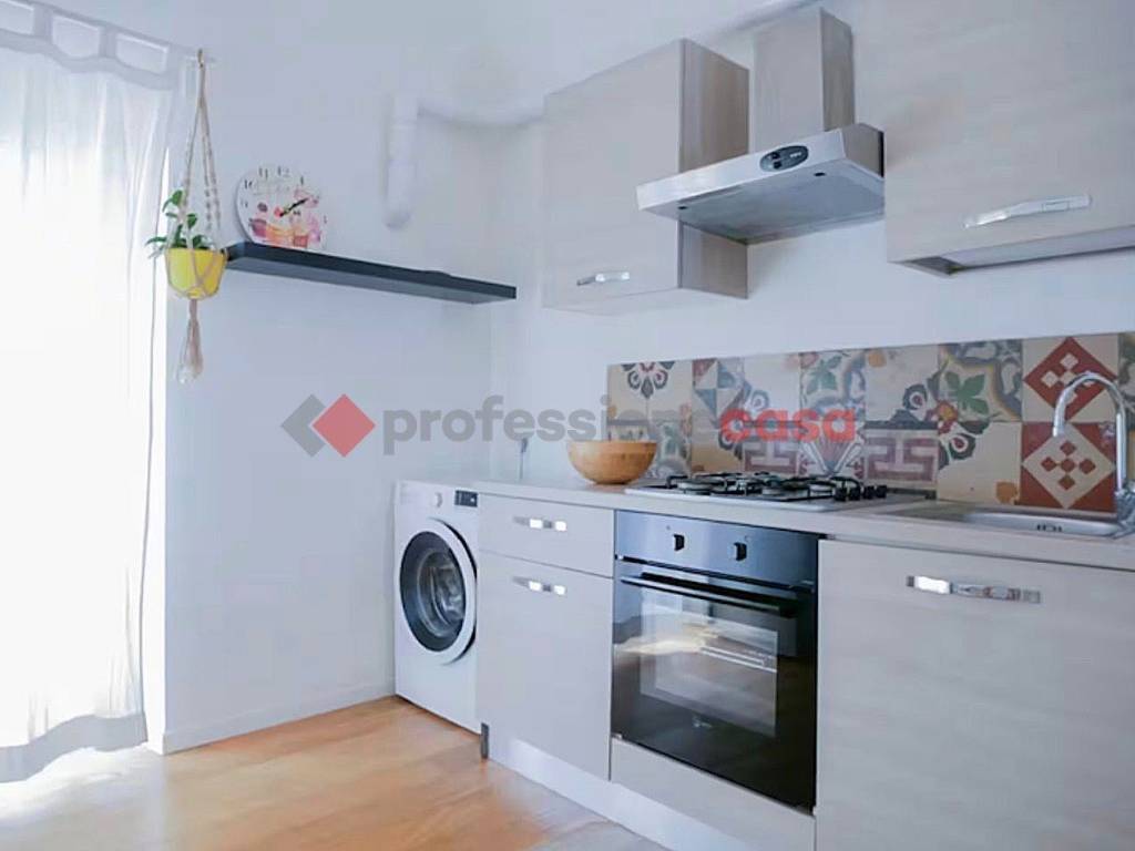 Appartamento a Catania in Via Gisira, 26 - Foto 2