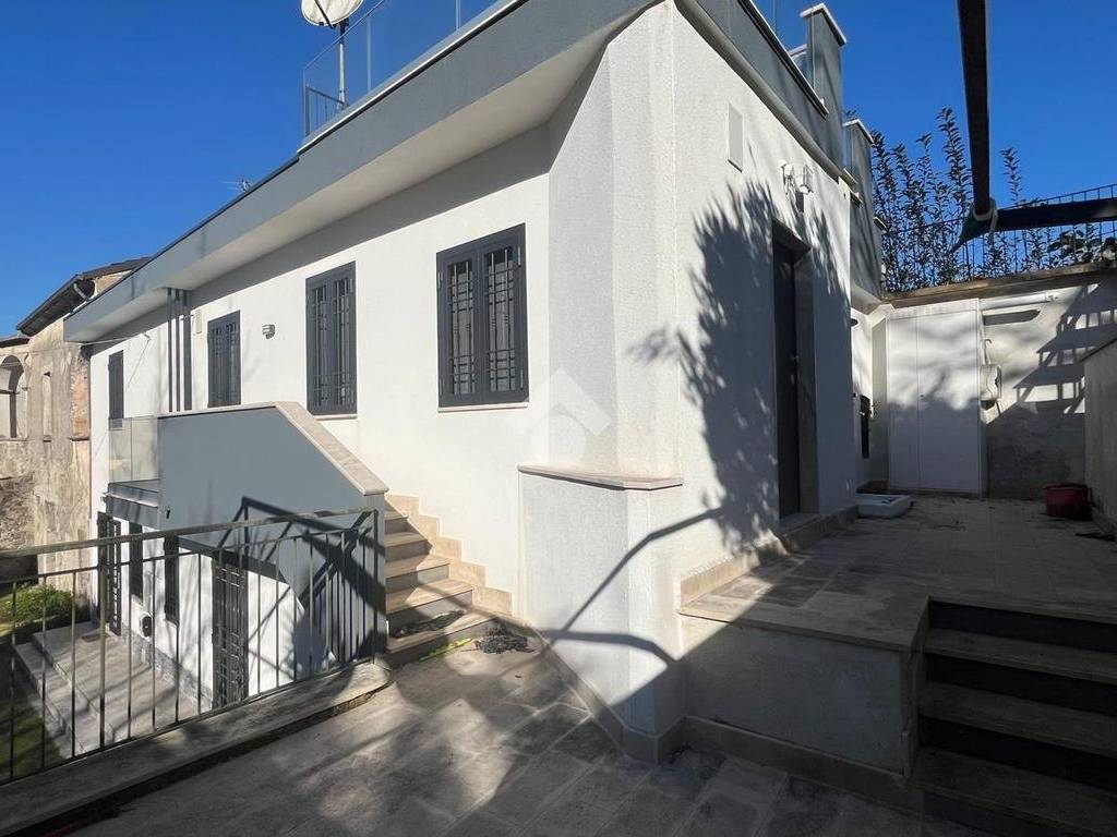 Casa indipendente a Baronissi in Via bracale, 9 - Foto 4