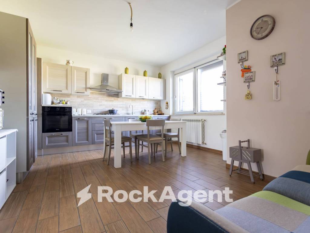 Appartamento a Catanzaro in Via Bisceglia - Foto 2