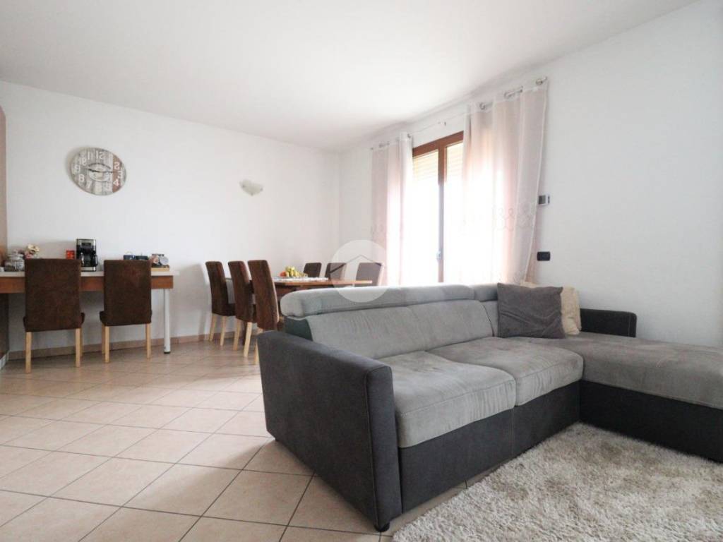 Appartamento a Mantova in VIALE MARCHE, 11 - Foto 3