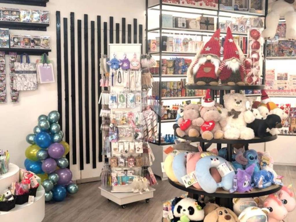 Appartamento a Guidonia montecelio in Locale commerciale Viale Valle Dell'Aniene, 4 - Foto 5
