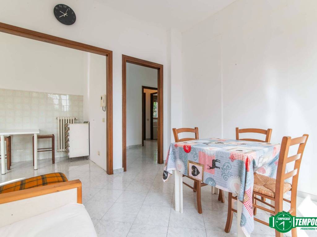 Appartamento a Arese in Via Stelvio - Foto 2