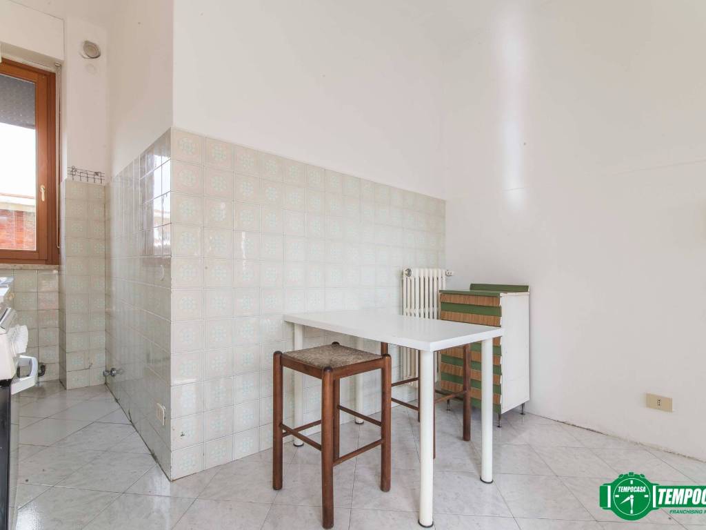 Appartamento a Arese in Via Stelvio - Foto 4