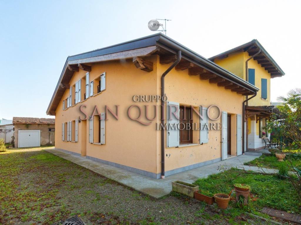 Villa a Gonzaga in VIA FIERA MILLENARIA, 17 - Foto 3