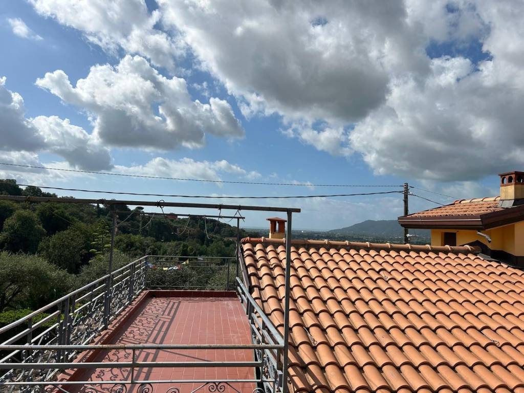 Casa indipendente a Sarzana in Via Alla Fortezza, 10 - Foto 2