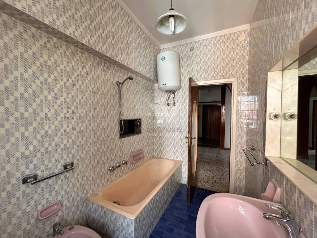 Appartamento a Campobasso in Viale Principe di Piemonte - Foto 5