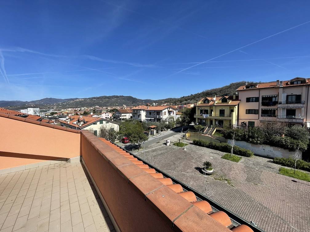 Appartamento a Santo stefano di magra in Via Cerreti - Foto 3