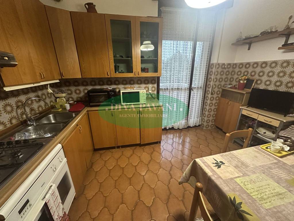 Appartamento a San donato milanese in Via Martiri di Cefalonia, 65 - Foto 4
