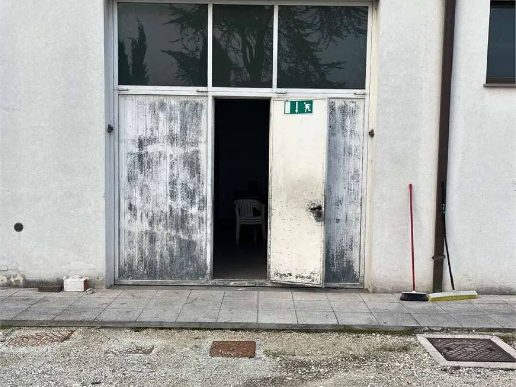 Immobile a Monte san vito in via dell' artigiano, 1 - Foto 4