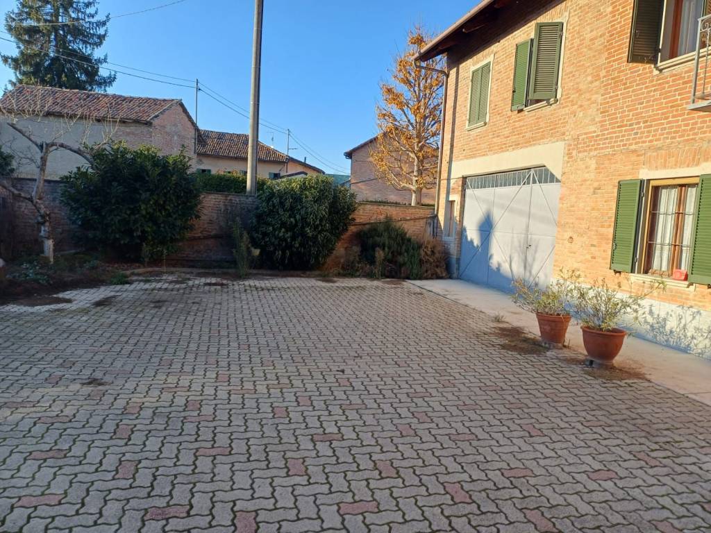 Casa indipendente a Govone in Via Alcide De Gasperi - Foto 4