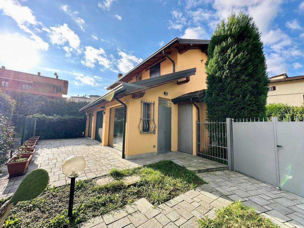 Villetta a schiera a Monte marenzo in Via Alessandro Manzoni, 56 - Foto 3