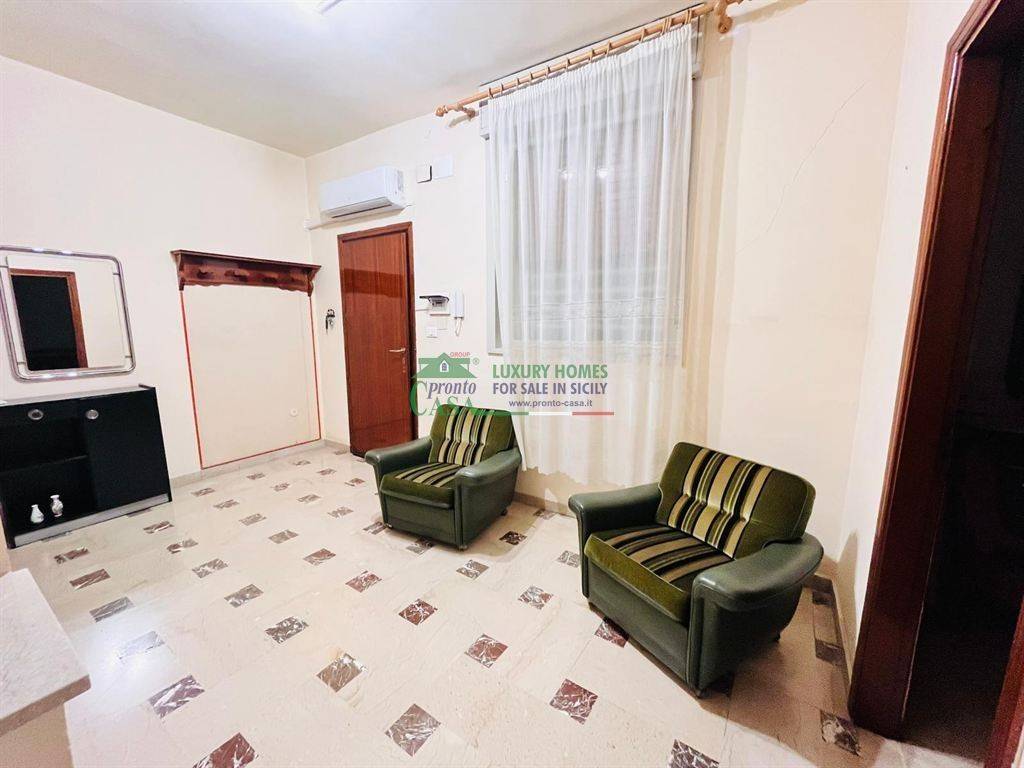 Appartamento a Comiso in Via Puglie - Foto 2