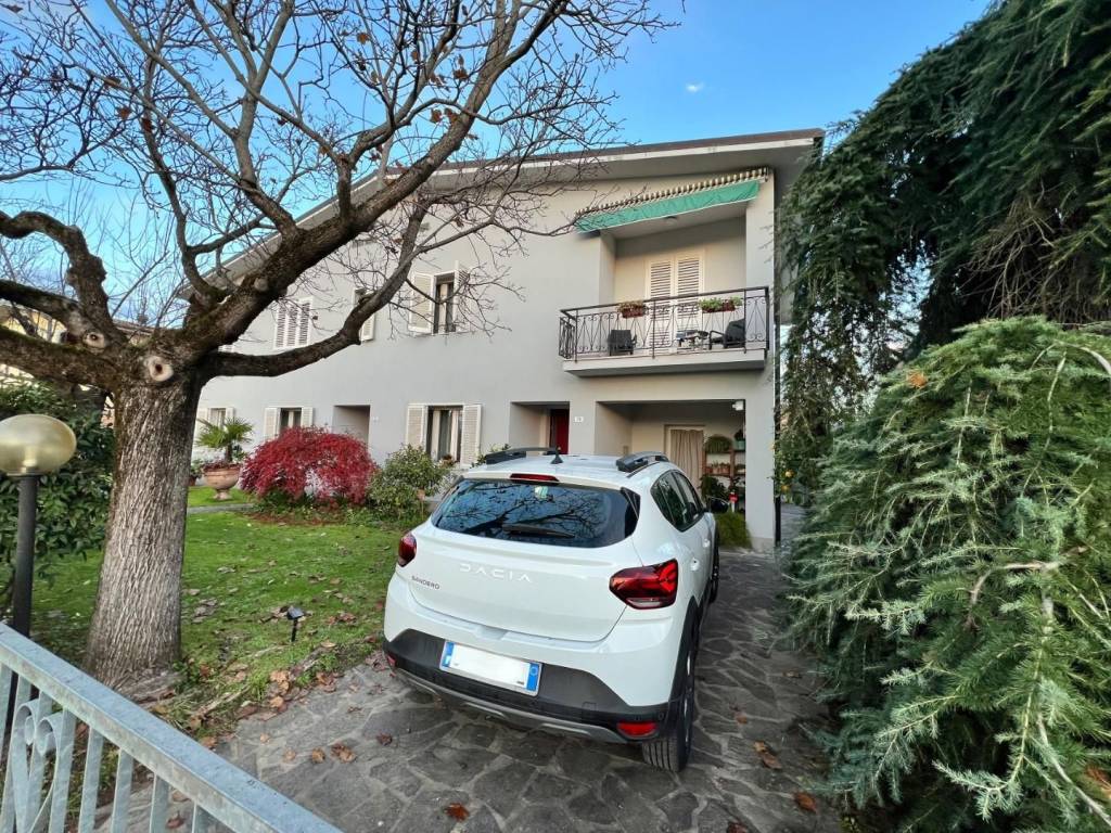 Villa a Capannori in Via della Madonna - Foto 4