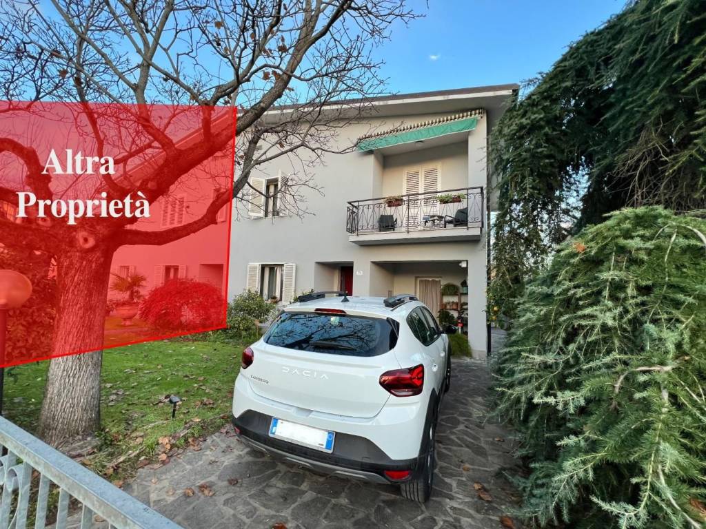 Villa a Capannori in Via della Madonna - Foto 5