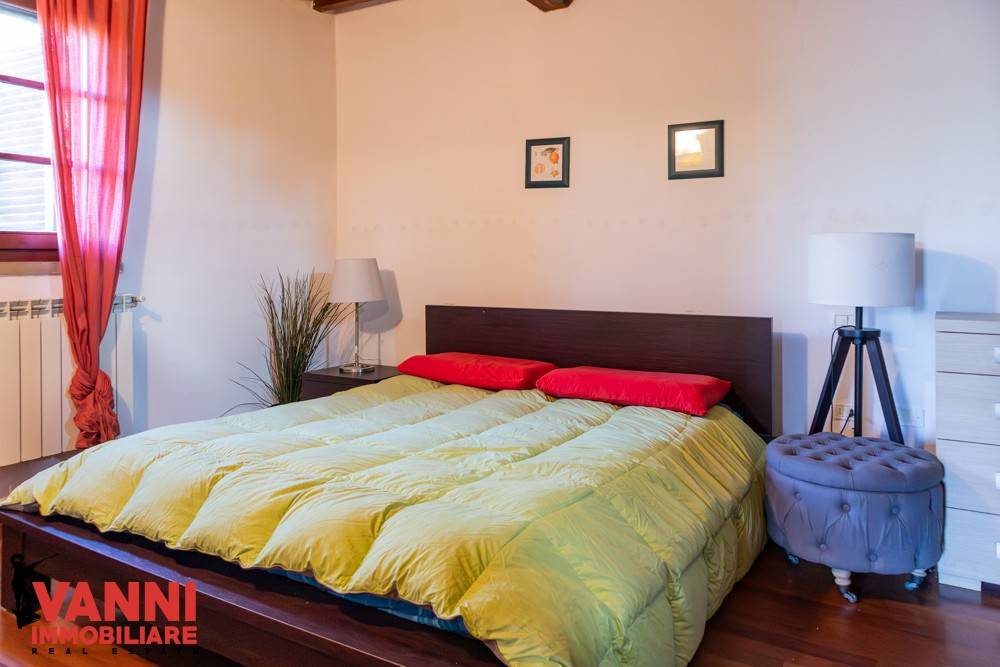 Appartamento a Cecina in Via Montanara - Foto 2