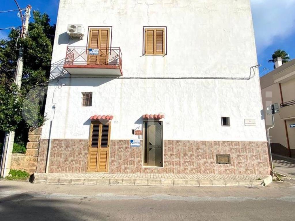 Casa indipendente a Tuglie in VIA VITTORIO VENETO, 340 - Foto 3