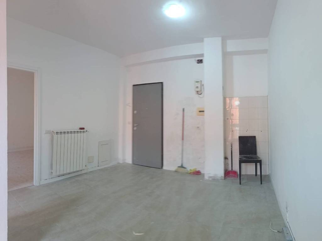 Appartamento a Paderno dugnano in Via Derna, 17 - Foto 2