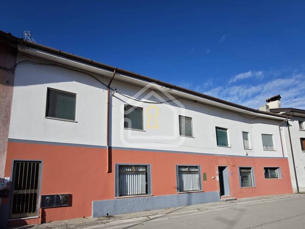 Appartamento a Varmo in Via Due Platani, 13 - Foto 5